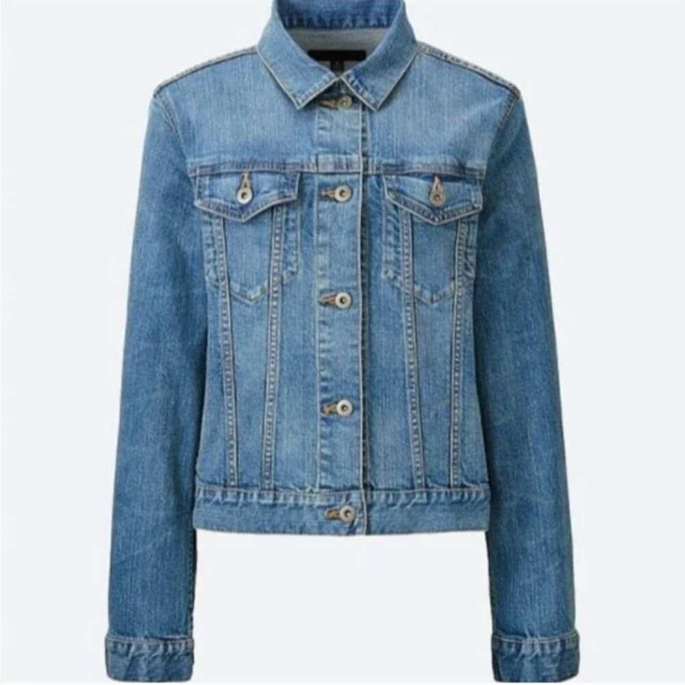 Uniqlo Denim Jean Jacket Classic Medium Blue Wash Cotton Pockets Size Small